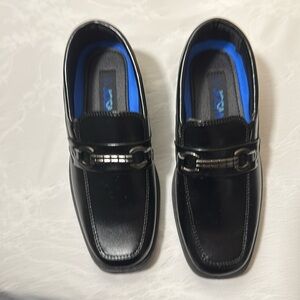 Dress shoes boy size 13 new no tag black for special occasion holiday wedding